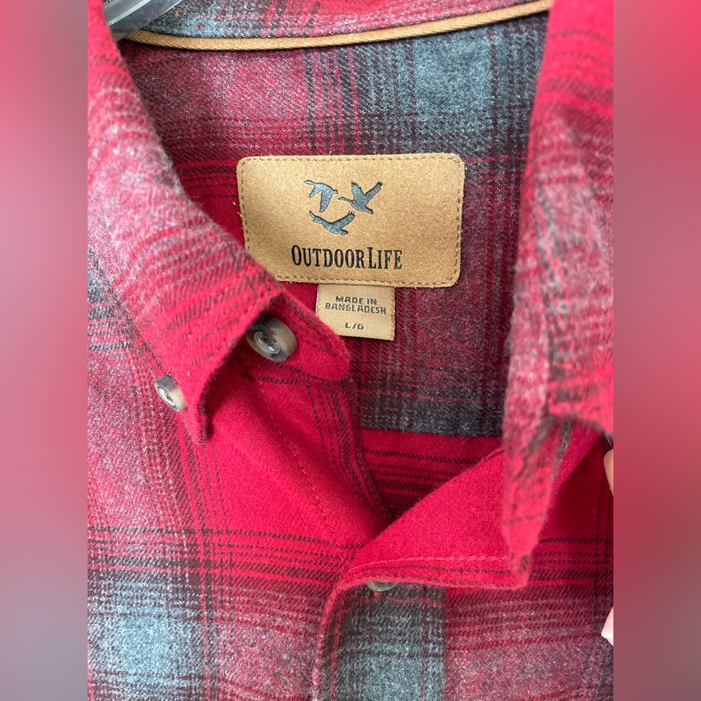 Men’s Outdoor Life NWOT Cotton Red Gray and Black Flannel Shirt - Picture 4 of 9